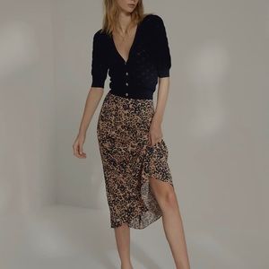 ARITZIA WILFRED Leopard Midi Skirt US 2